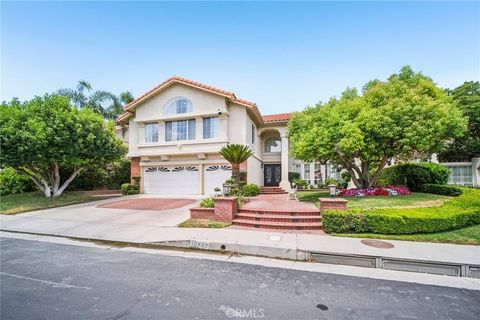 Photo of 19747 Winged Foot Way, Porter Ranch, CA 91326 (MLS # SR25245012) Photo of 19747 Winged Foot Way, Porter Ranch, CA 91326 (MLS # SR25245012)