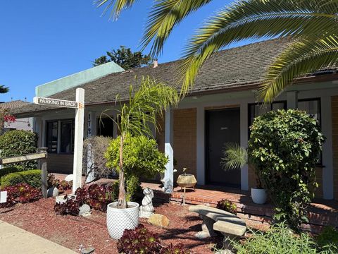 Photo of 167 Davis Lane, Monterey, CA 93940 (MLS # ML82039011)