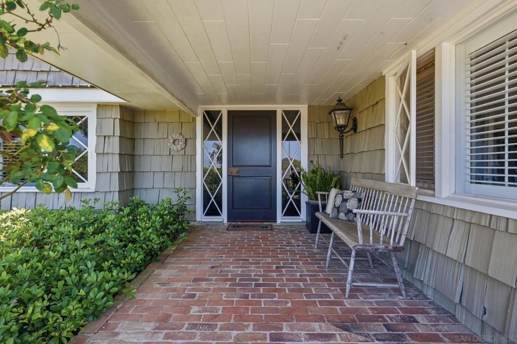 2954 Woodford Drive