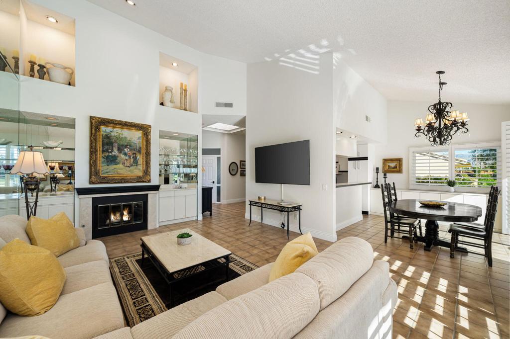 Palm Valley CC - Residential