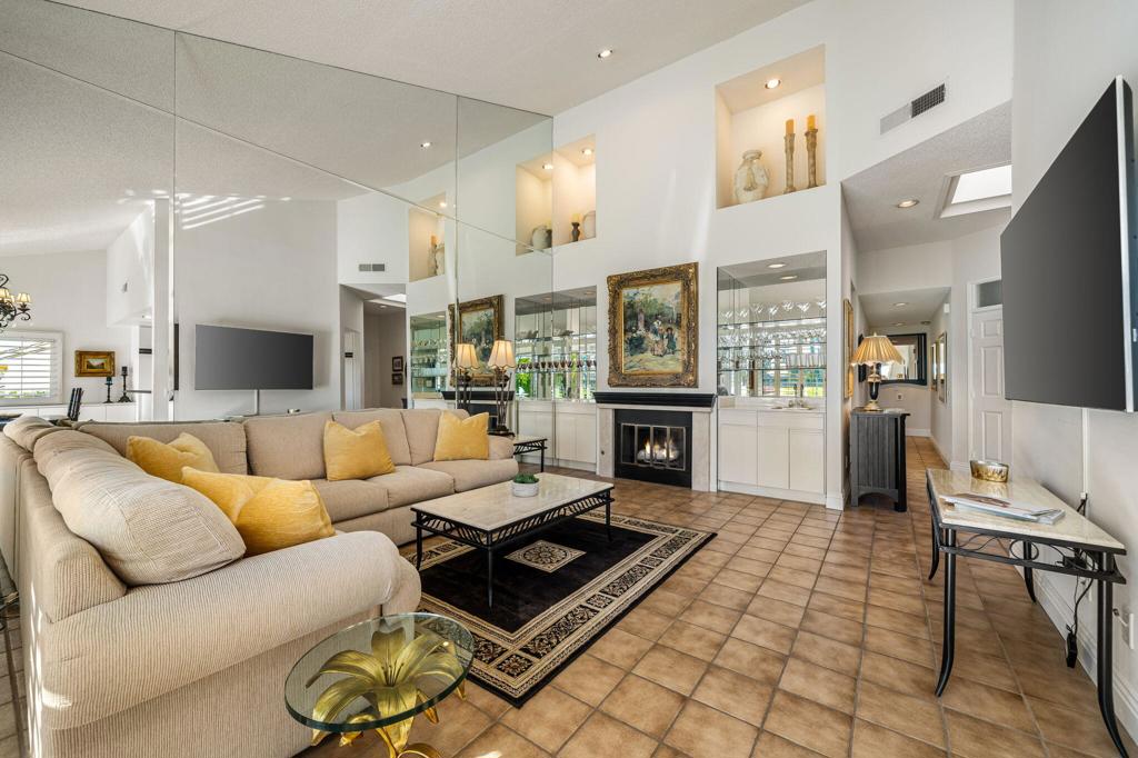 Palm Valley CC - Residential