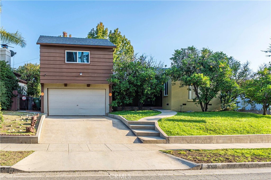 Properties 1 3008 Parkview Drive