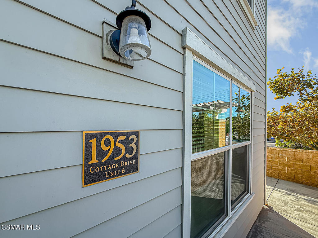 1953 Cottage Drive 6