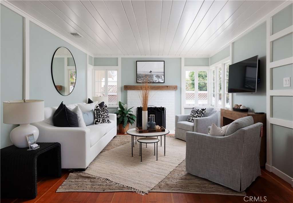 425 Monterey Drive