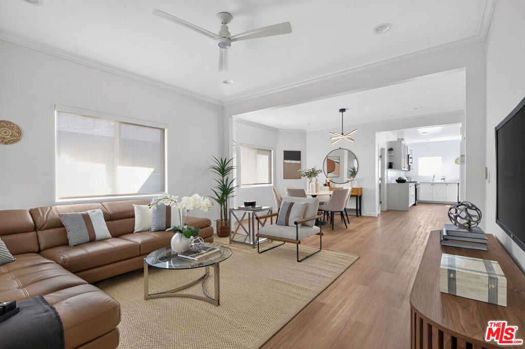 1308 W 53rd Street