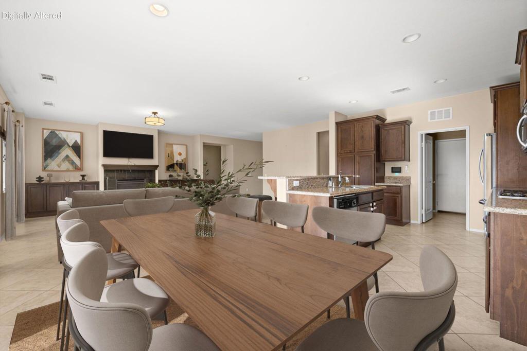 73861 Da Vinci Court