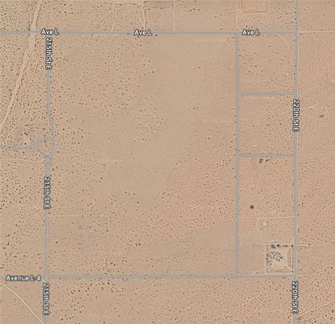 Photo of 215 Avenue L4, Lancaster, CA 93535 (MLS # OC26028993)