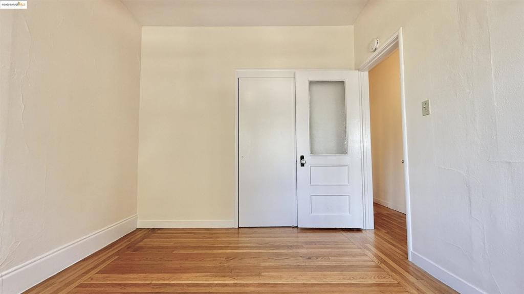 ROCKRIDGE - Residential Income