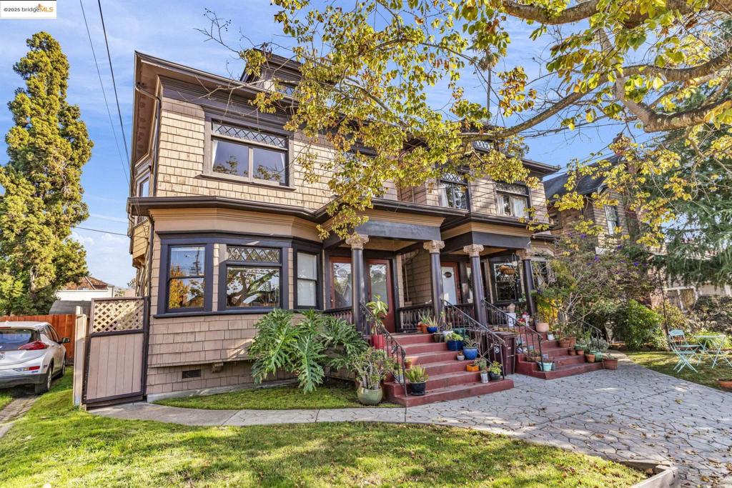 ROCKRIDGE - Residential Income