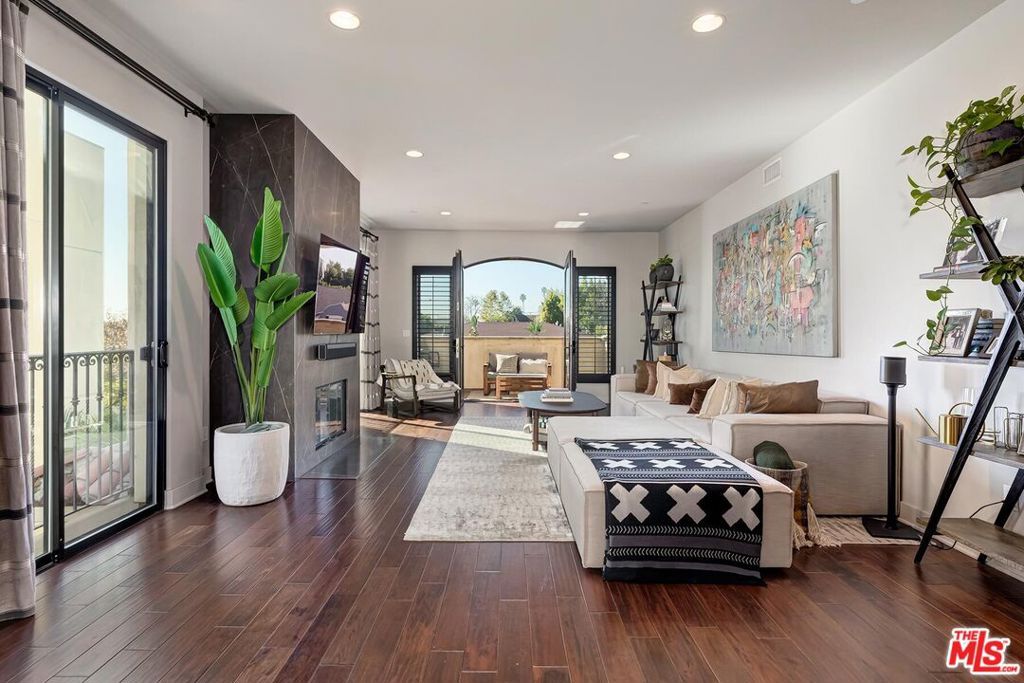 Photo of 1414 S Beverly Glen Boulevard #301, Los Angeles, CA 90024 (MLS # 26632731)