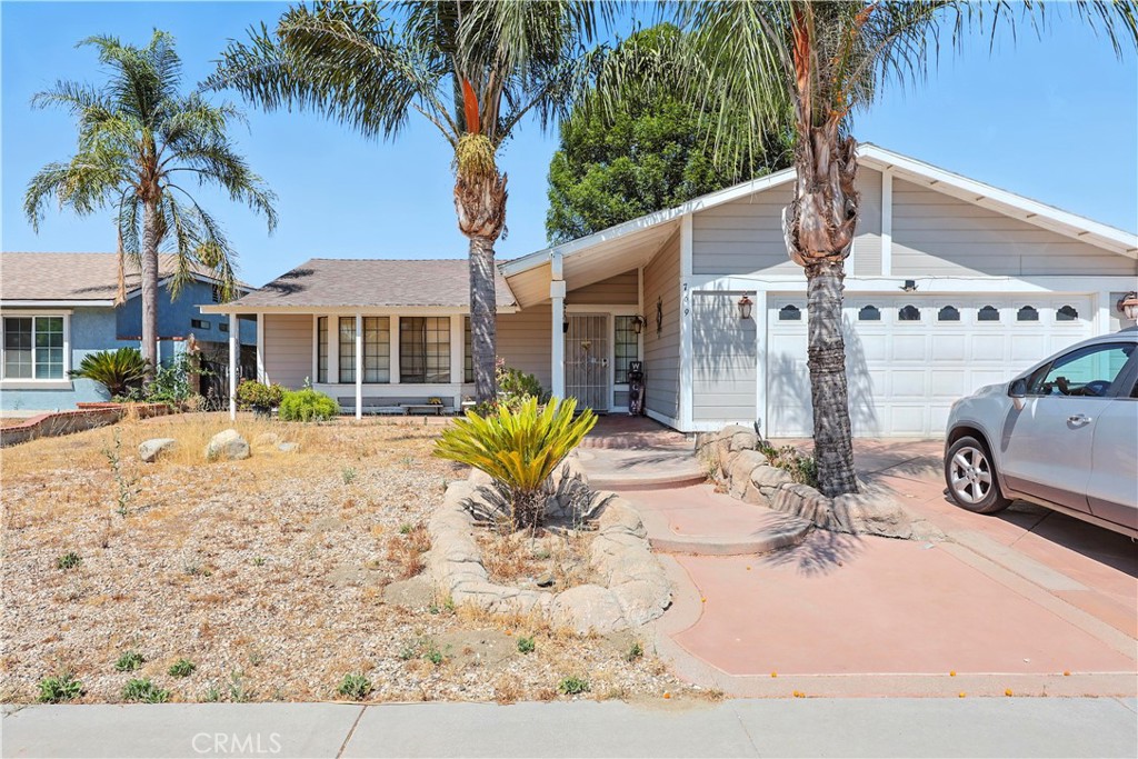 Beautiful 3-bedroom, 2-bath home located in a quiet Hemet neighborhood. The kitchen has been fully remodeled with modern finishes and appliances. Bathrooms have been lightly updated for a fresh, clean look. Spacious layout with a bright living area and a private backyard. Close to schools, shopping, and parks-move-in ready