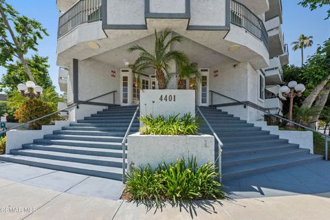 Photo of 4401 Sepulveda Boulevard #306, Sherman Oaks, CA 91403 (MLS # 226002076)