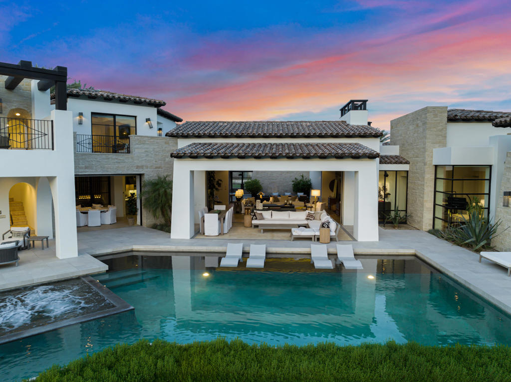 The Hideaway - Residential