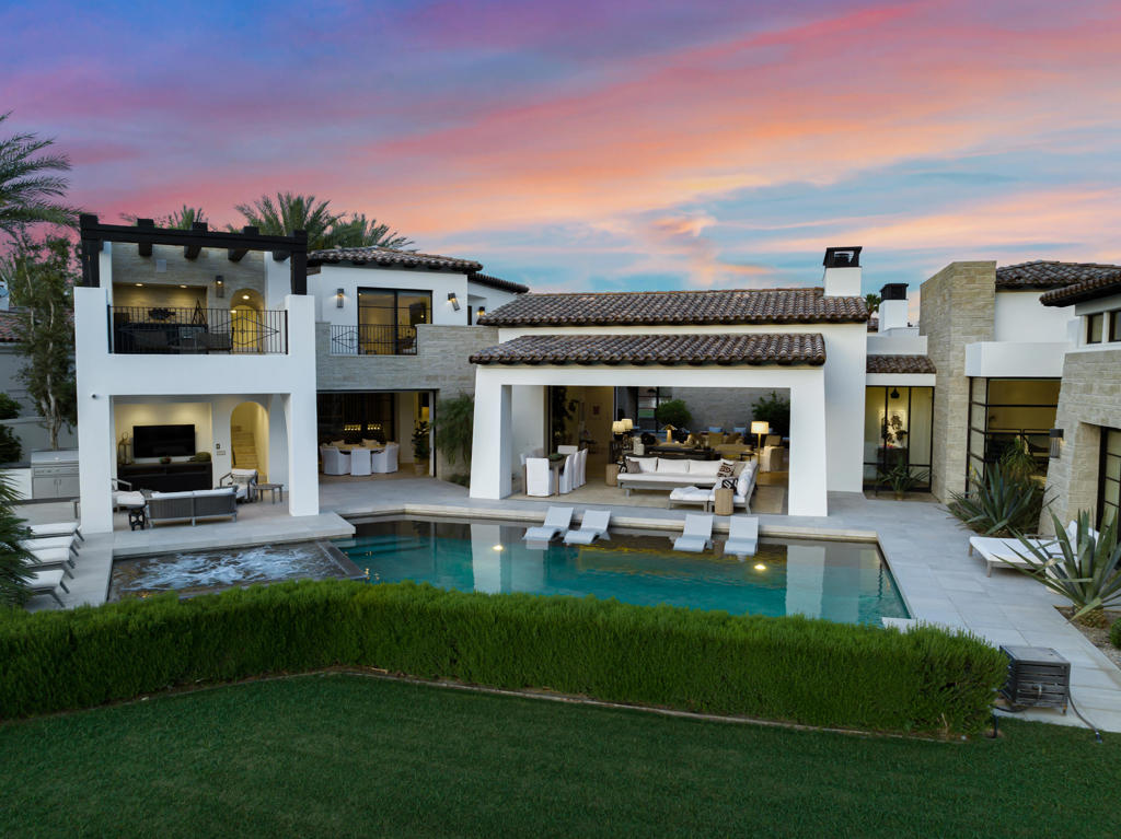 The Hideaway - Residential