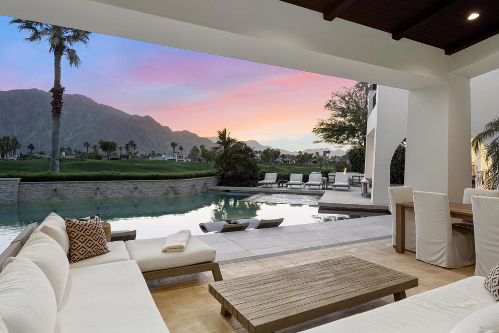 The Hideaway - Residential