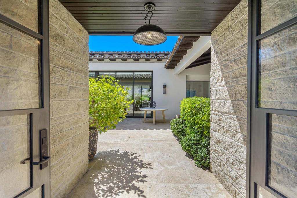 The Hideaway - Residential