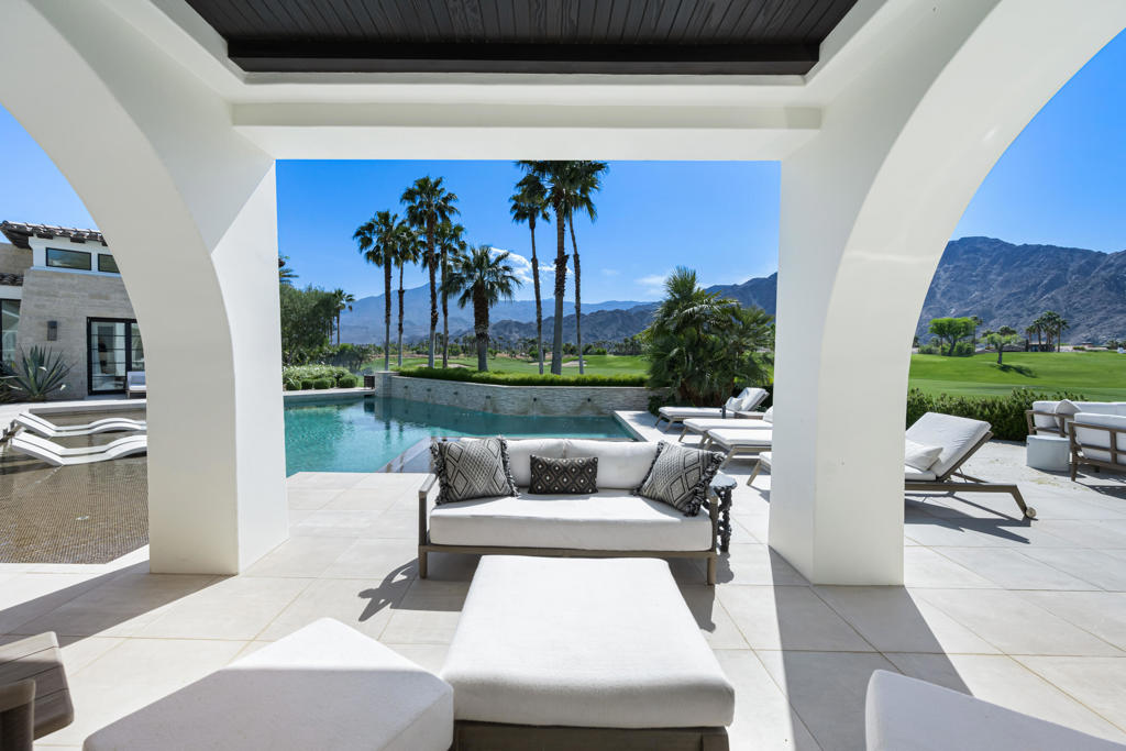 The Hideaway - Residential