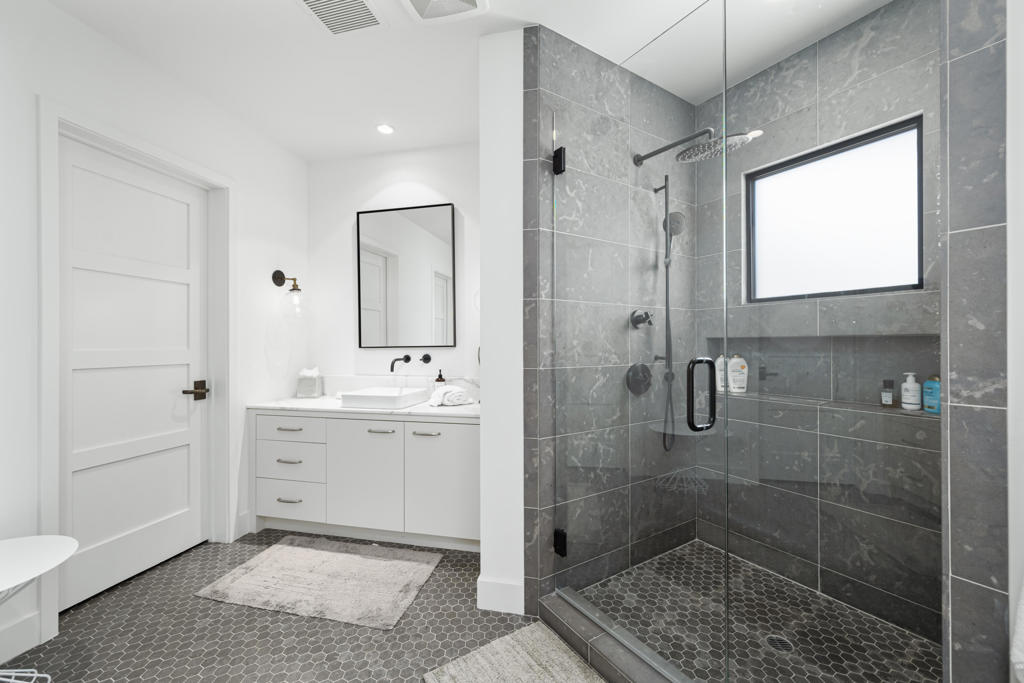 The Hideaway - Residential