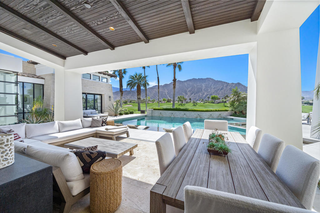 The Hideaway - Residential