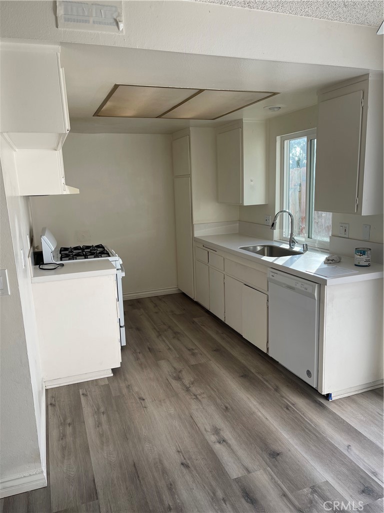 760 N Adele Street 3