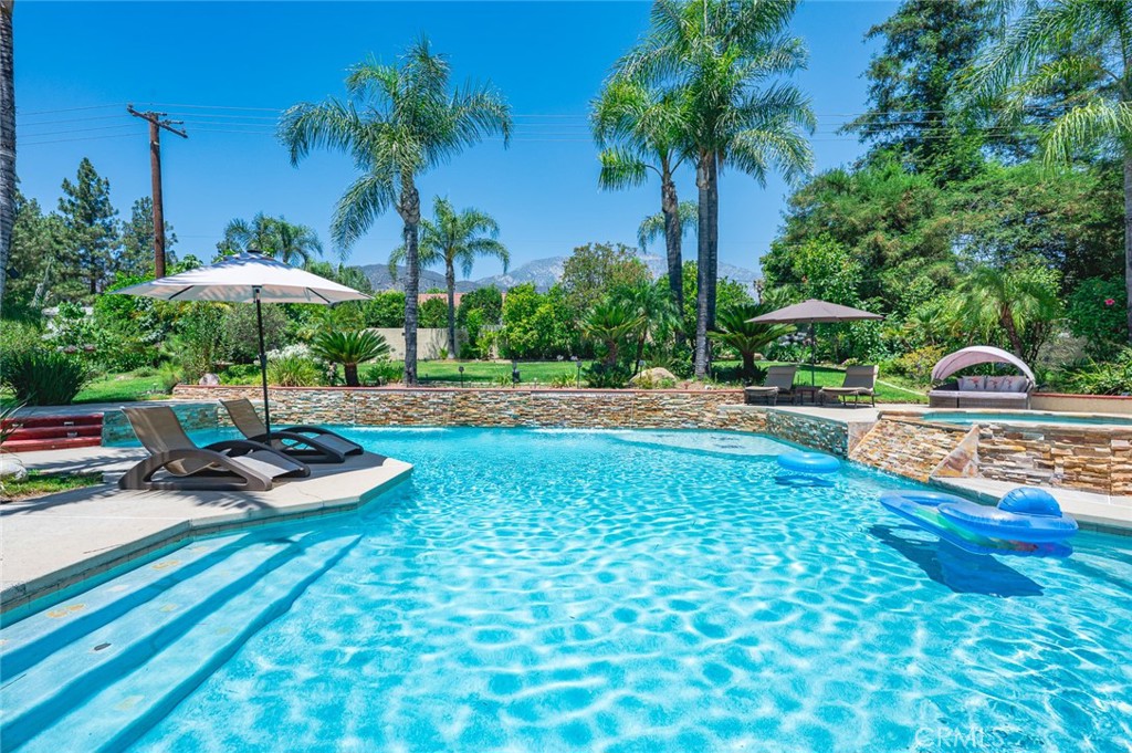 641 Trail View Court