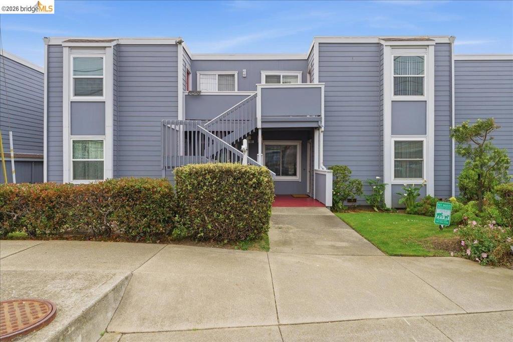 44 Oak AVE # 6