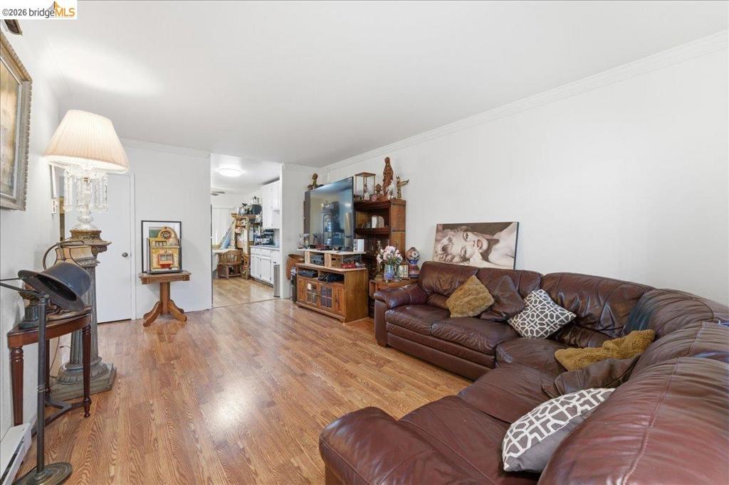 44 Oak AVE # 6