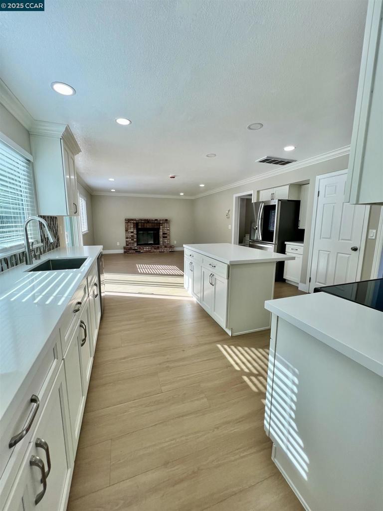 GLEN COVE - Residential