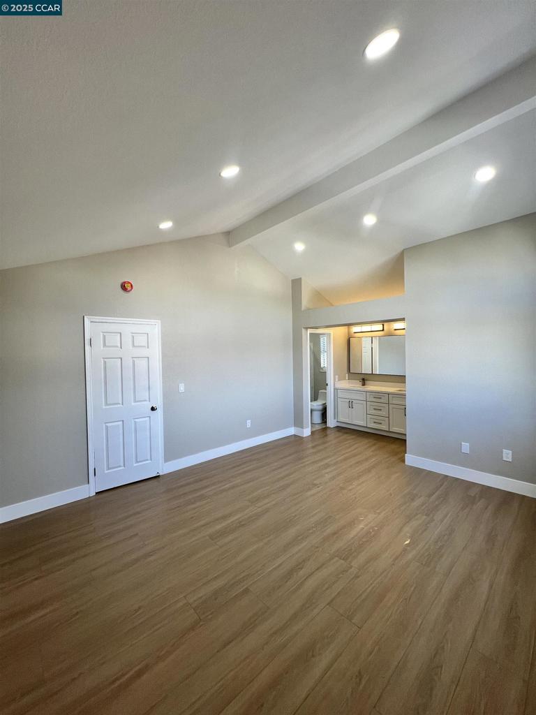 GLEN COVE - Residential