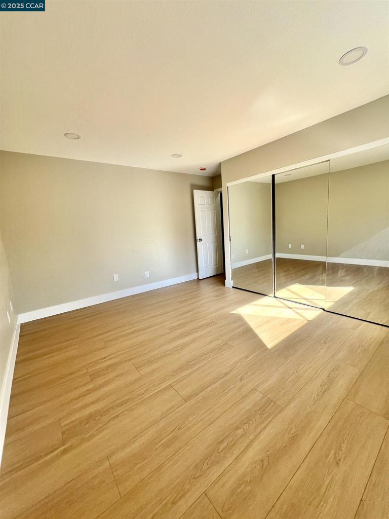 GLEN COVE - Residential