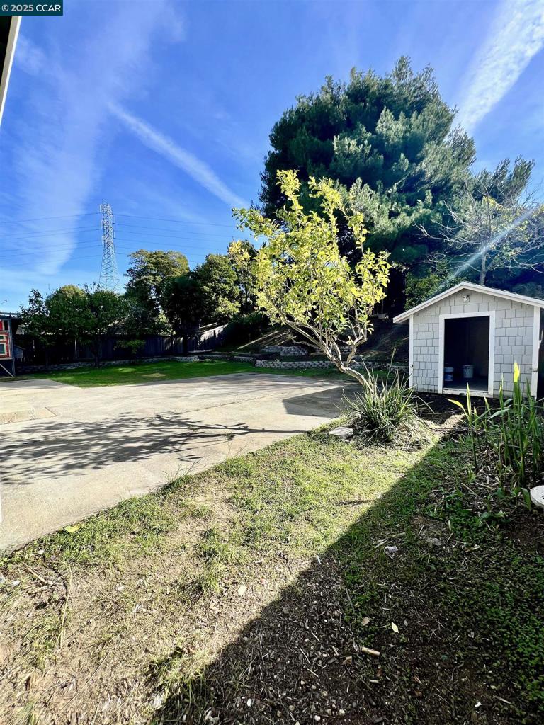 GLEN COVE - Residential