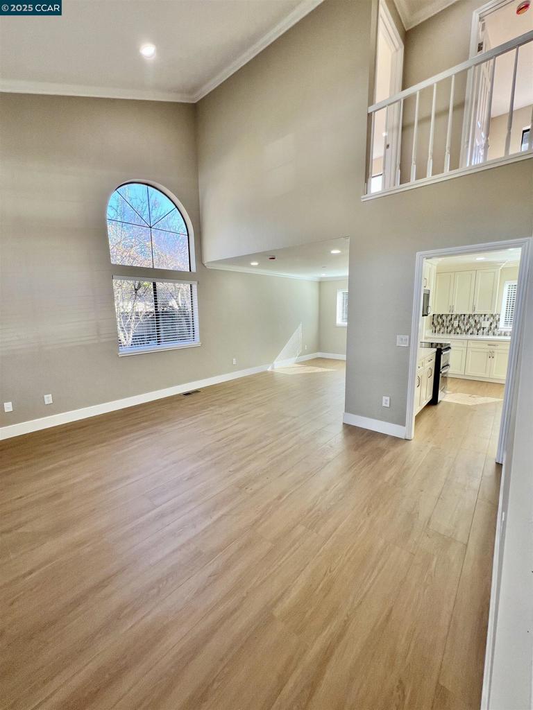 GLEN COVE - Residential