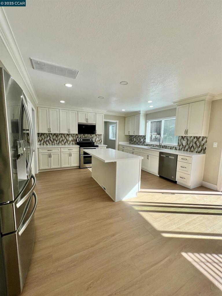 GLEN COVE - Residential