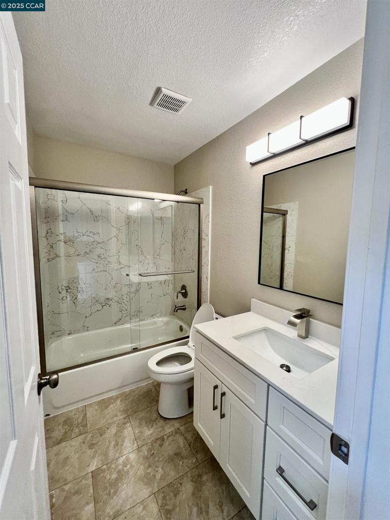 GLEN COVE - Residential