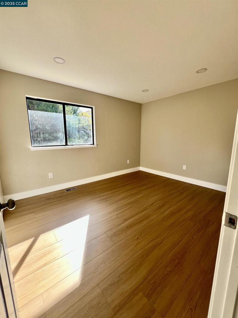 GLEN COVE - Residential