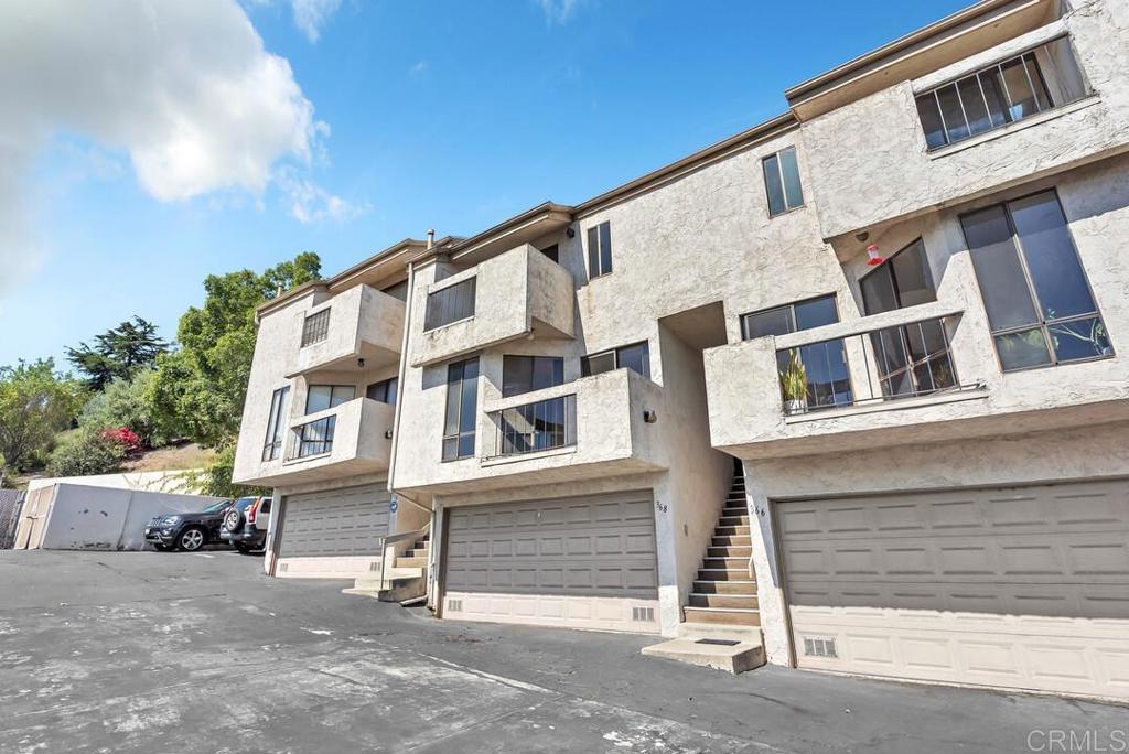 368 Travelodge Drive