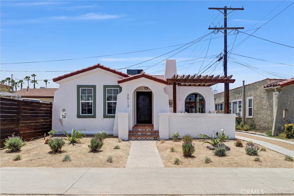 2912 W 30th