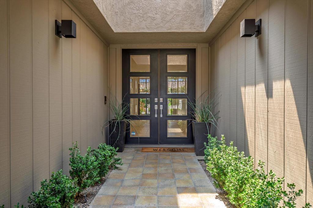 18 Lehigh Court