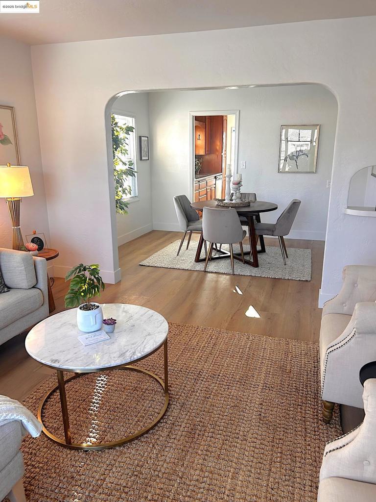 RICHMOND - Residential