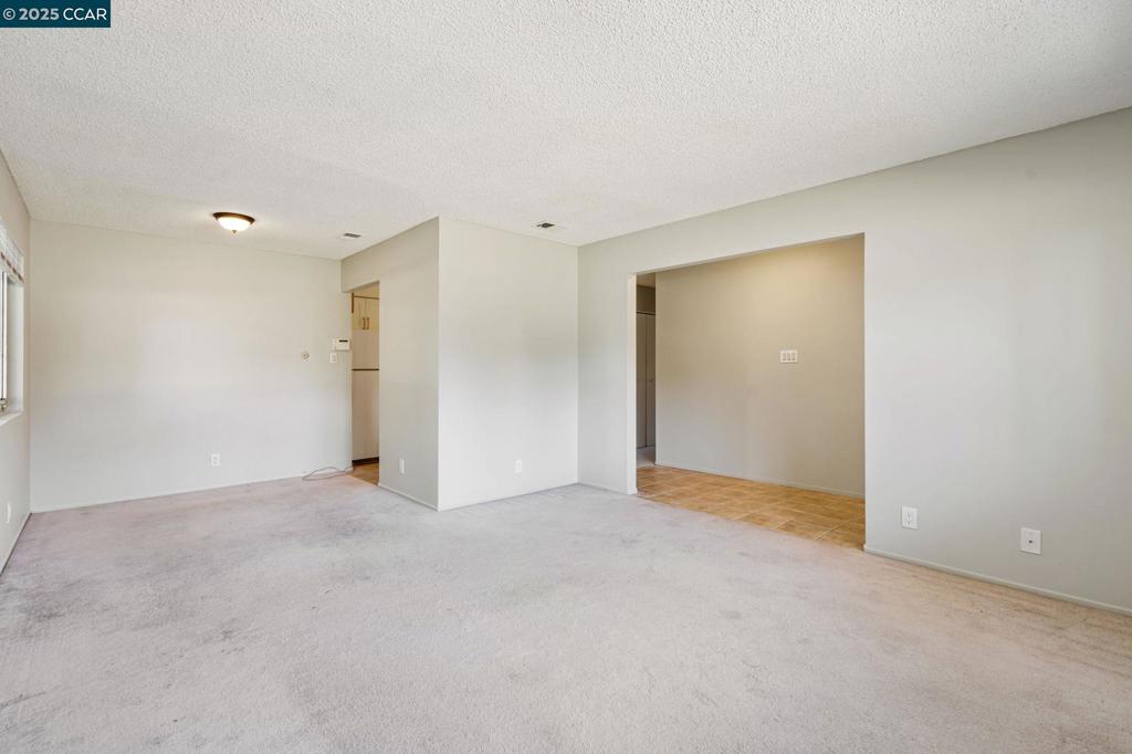 DEL RIO CONDOS - Residential