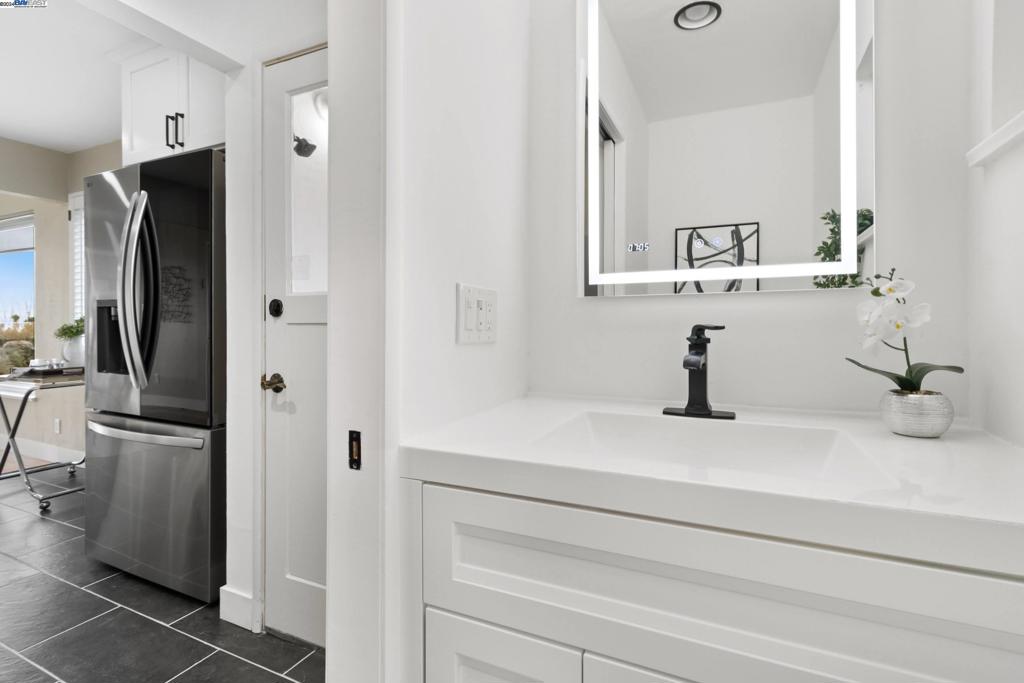 RICHMOND HEIGHTS - Residential