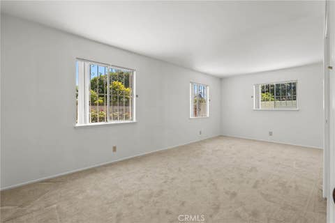 Tiny photo for 620 Janetwood Dr Dr, Oxnard, CA 93030 (MLS # OC26093475)