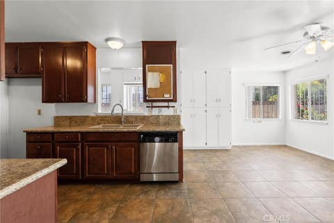 Tiny photo for 620 Janetwood Dr Dr, Oxnard, CA 93030 (MLS # OC26093475)