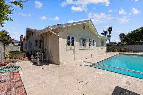 Tiny photo for 620 Janetwood Dr Dr, Oxnard, CA 93030 (MLS # OC26093475)