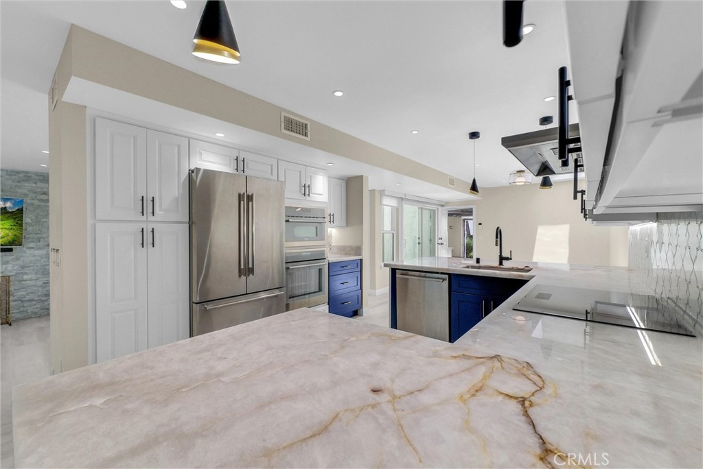 Canyon Crest Estates (CCST) - Residential Lease