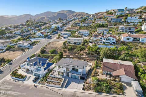 Tiny photo for 5527 Kamet Court, Ventura, CA 93003 (MLS # V1-36946)