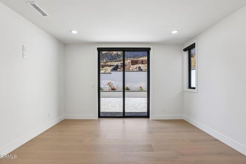 Tiny photo for 5527 Kamet Court, Ventura, CA 93003 (MLS # V1-36946)