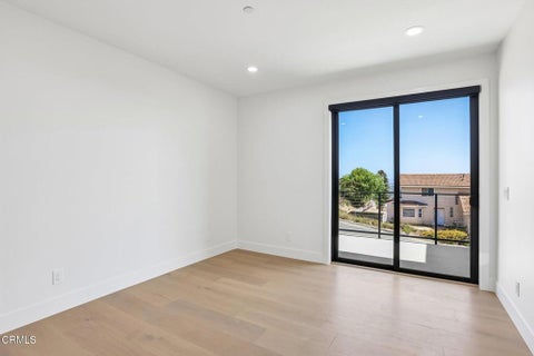 Tiny photo for 5527 Kamet Court, Ventura, CA 93003 (MLS # V1-36946)