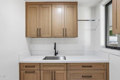 Tiny photo for 5527 Kamet Court, Ventura, CA 93003 (MLS # V1-36946)