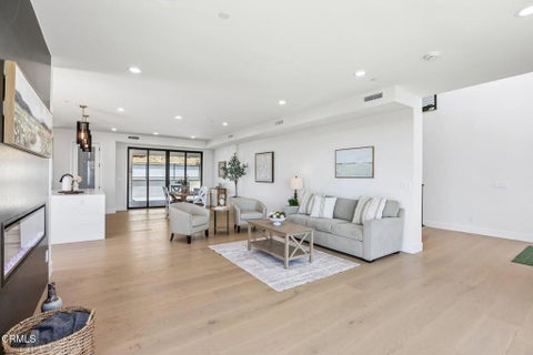 Tiny photo for 5527 Kamet Court, Ventura, CA 93003 (MLS # V1-36946)